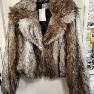 COPY - WOMENS FAUX FUR CROP JACKET SIZE US 10 WARM AND REALISTIC LOOKING LOVE